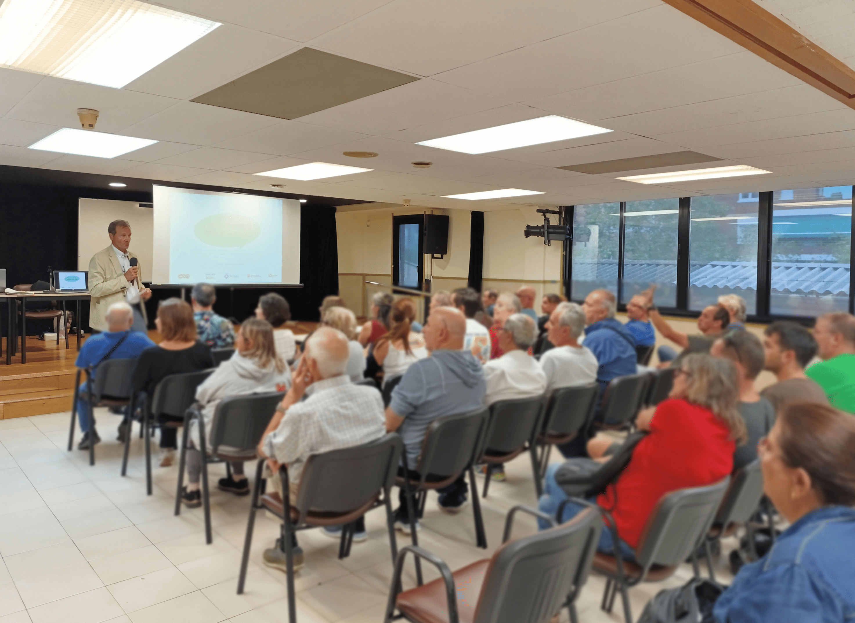 La sessió participativa sobre el projecte de naturalització de la riera de Can Soler recull més de cent aportacions ciutadanes 